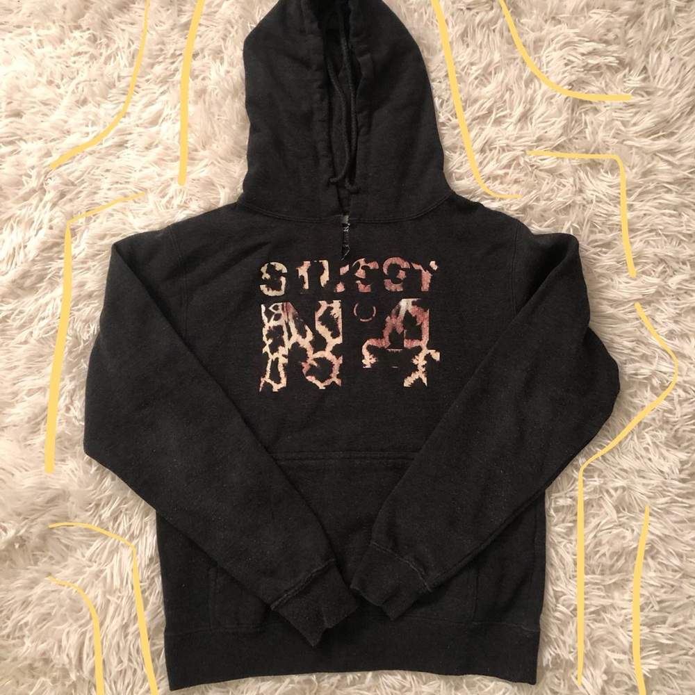 Stüssy Hoodie with cheetah lettering